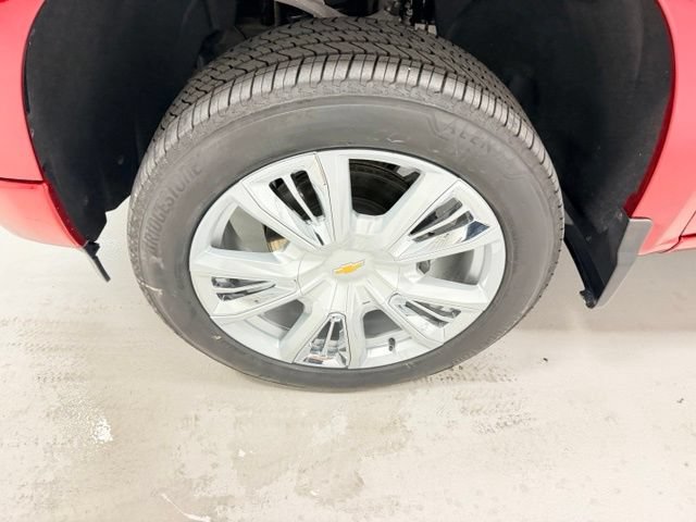 Certified 2024 Chevrolet Silverado 1500 High Country AWD/4WD image 19