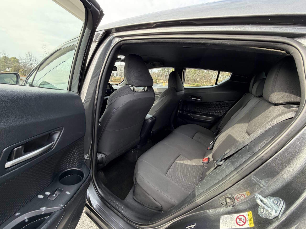 Used 2018 Toyota C-HR XLE image 14