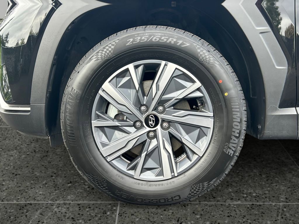 Used 2023 Hyundai Tucson Blue AWD/4WD image 5