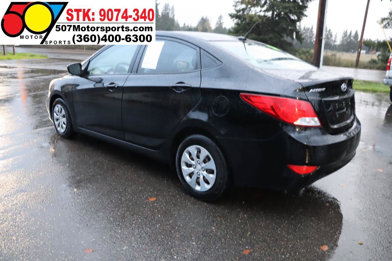 Used 2016 Hyundai Accent SE FWD image 6
