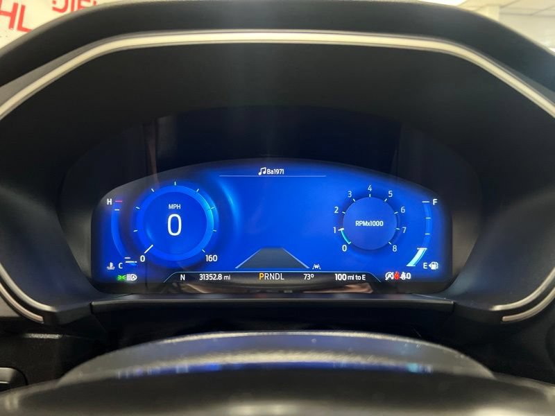 Used 2021 Ford Escape SEL w/ Technology Package AWD/4WD image 28