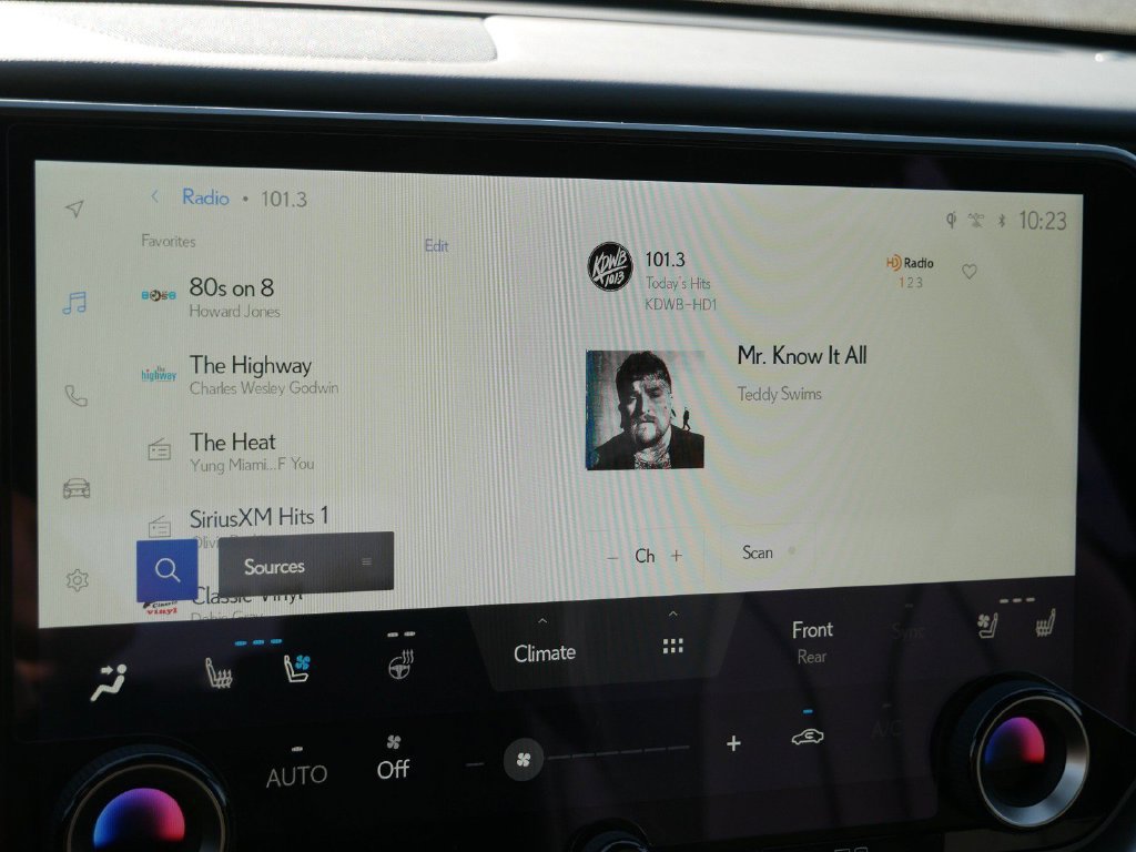 New 2026 Lexus TX 500h AWD w/ Technology Package image 20