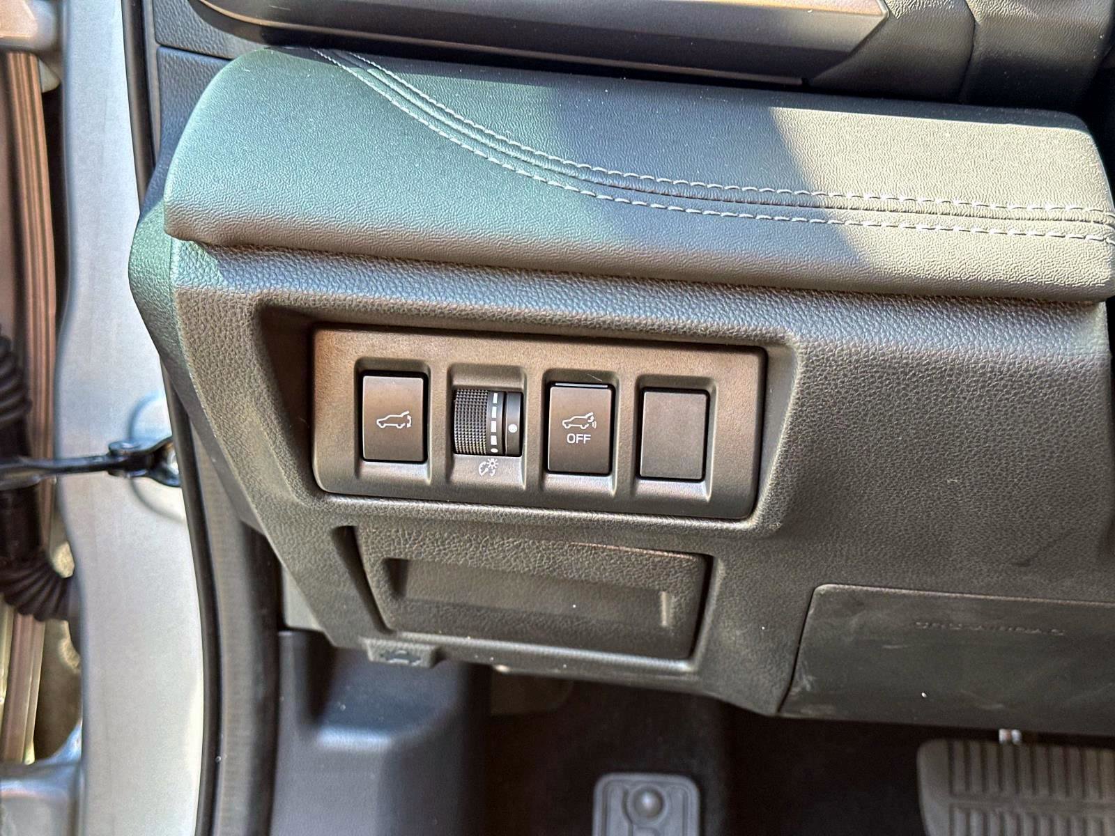 Used 2022 Subaru Outback Limited w/ Popular Package #2 image 29