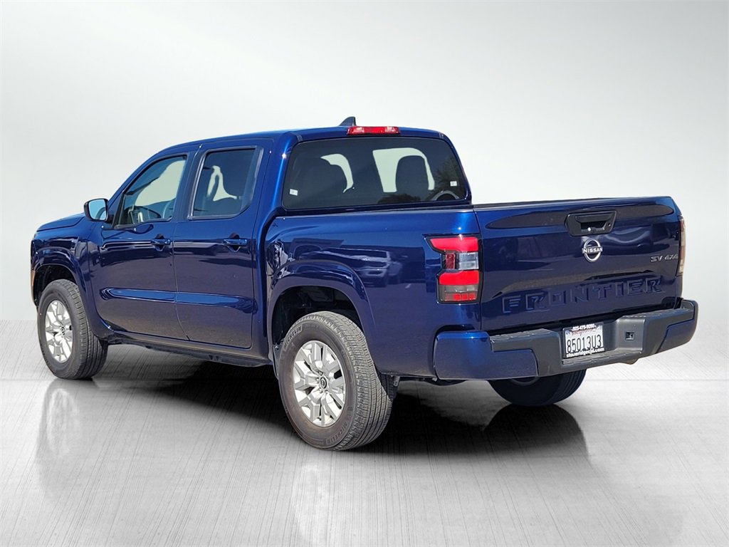 Used 2023 Nissan Frontier SV image 6