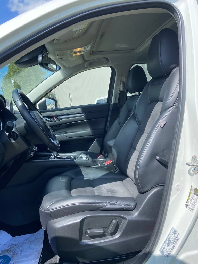Used 2019 MAZDA CX-5 Touring FWD image 11