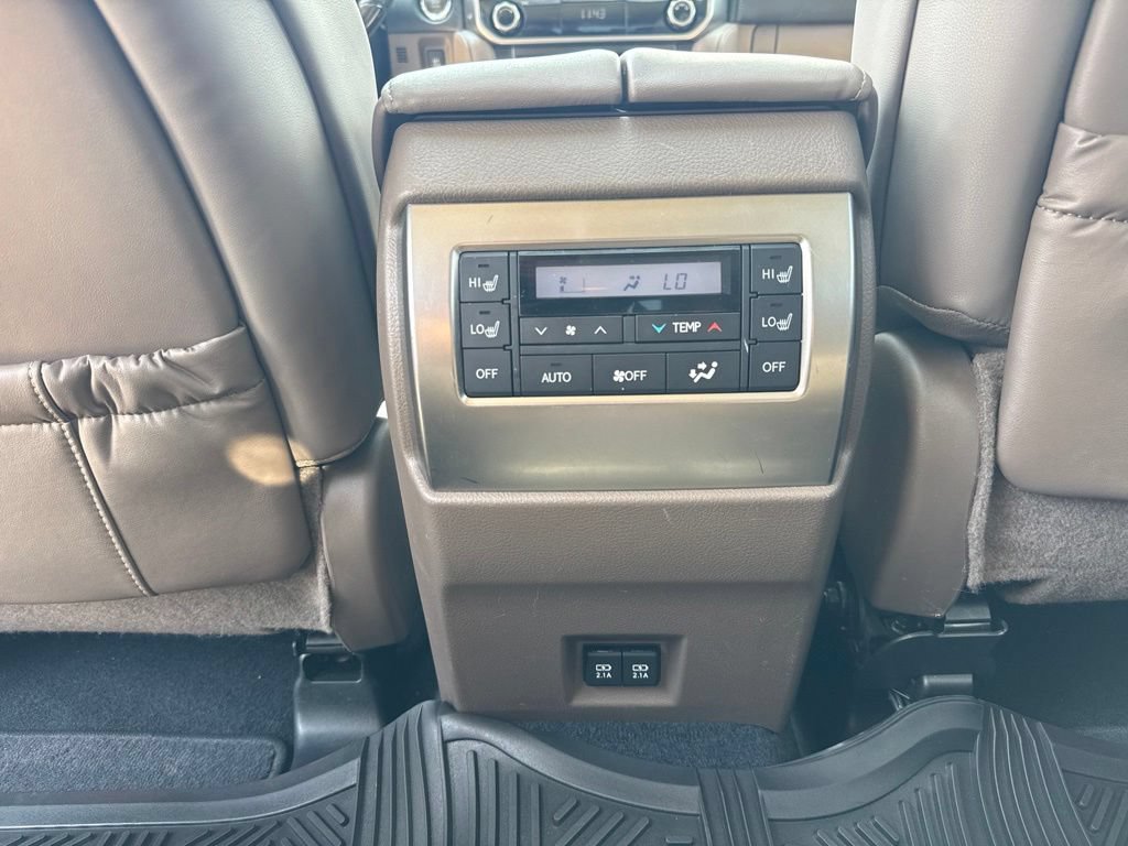 Used 2023 Lexus GX 460 Premium AWD/4WD image 23