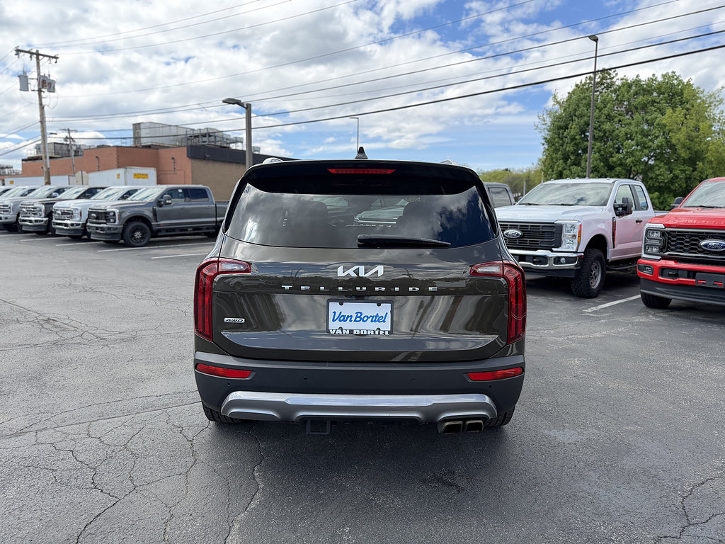 Used 2022 Kia Telluride S AWD/4WD image 5