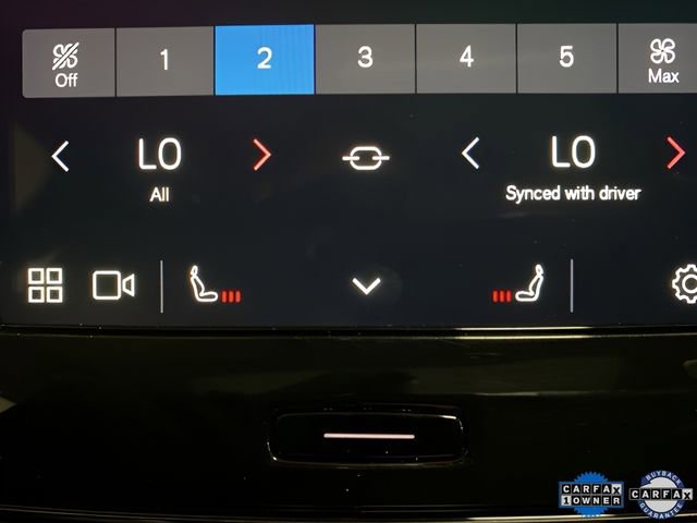 Used 2025 Volvo XC40 B5 Plus image 45