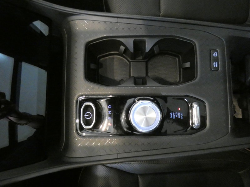 Used 2024 Jeep Wagoneer Launch Edition AWD/4WD image 12