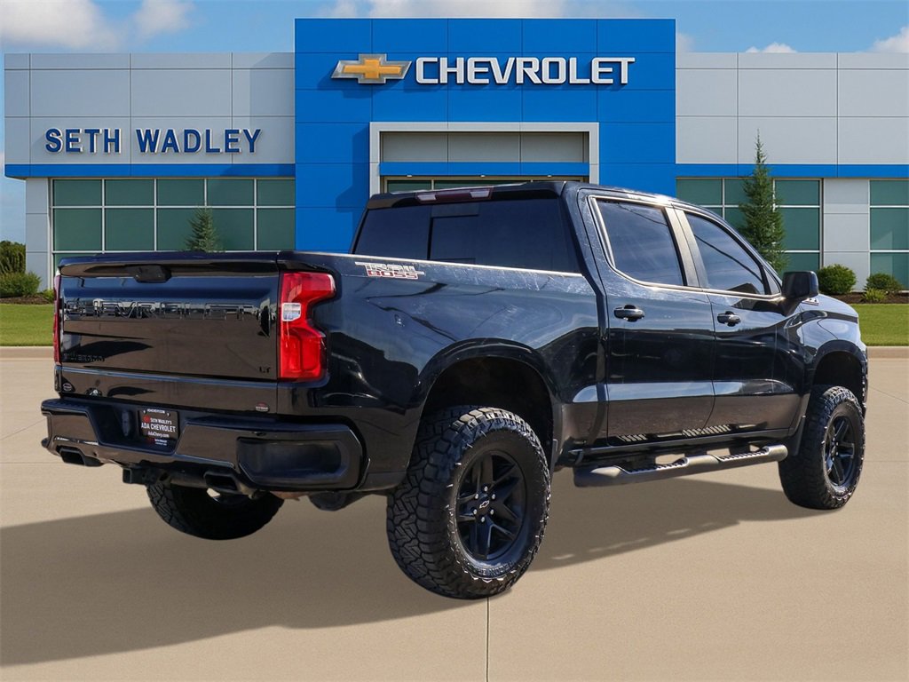 Used 2020 Chevrolet Silverado 1500 LT Trail Boss w/ Midnight Edition image 7