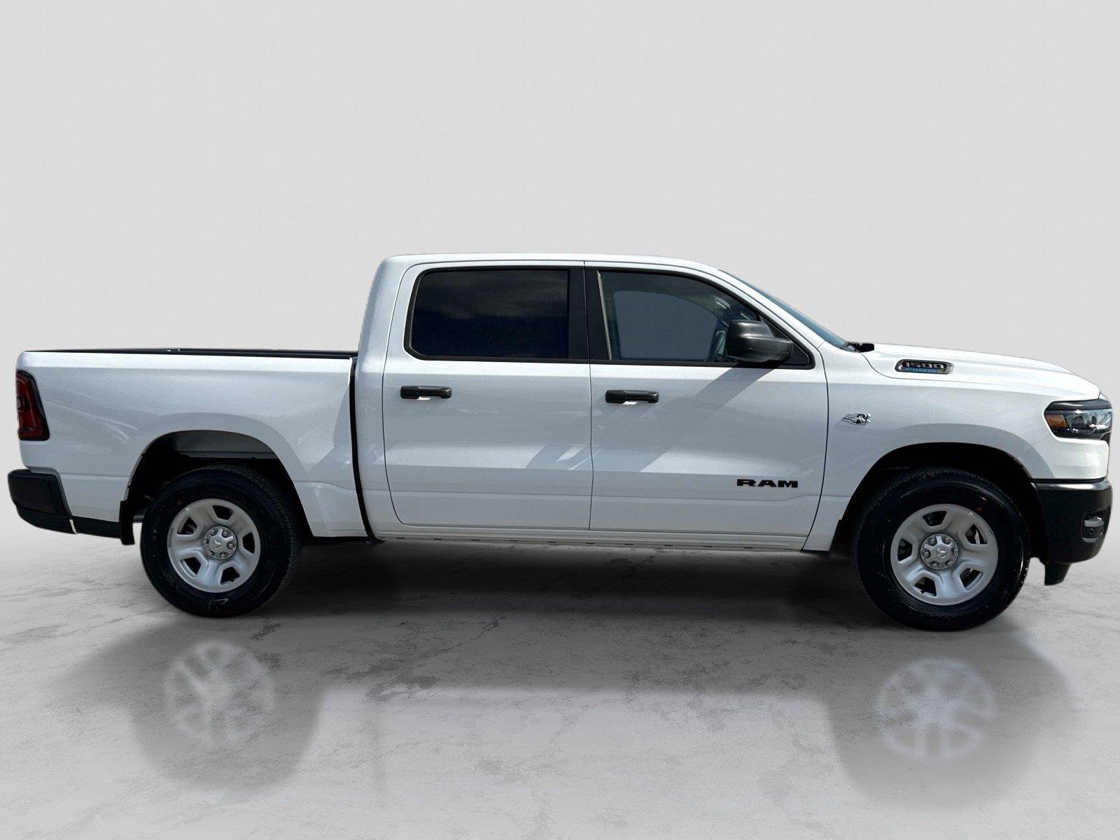 New 2026 RAM 1500 Tradesman AWD/4WD image 4