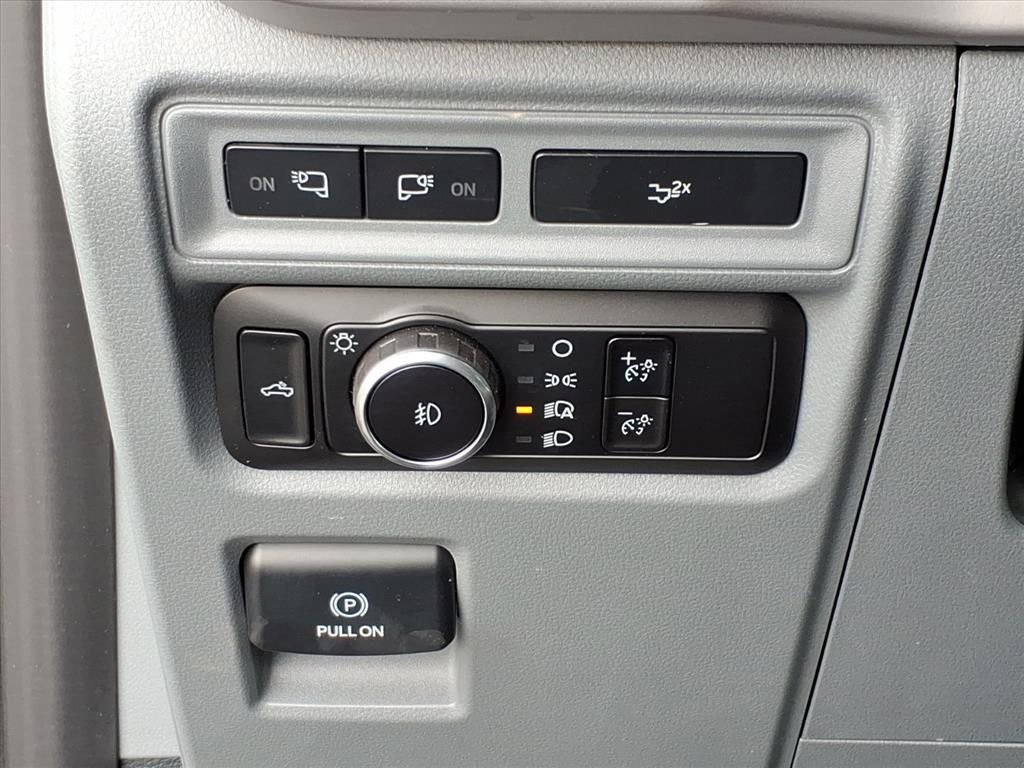 Certified 2023 Ford F150 XLT w/ Equipment Group 302A High image 15