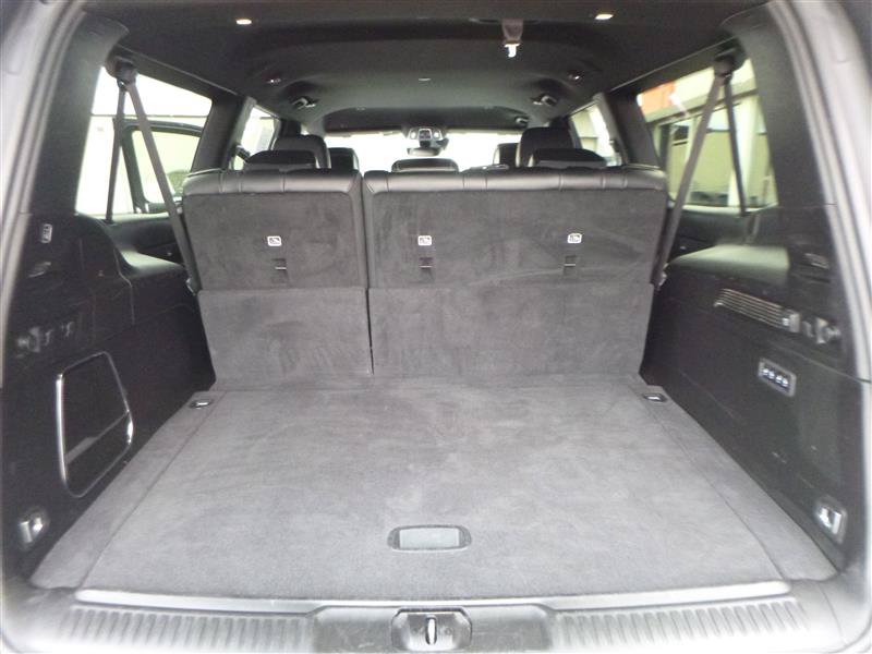 Used 2023 Jeep Wagoneer L Series II AWD/4WD image 26