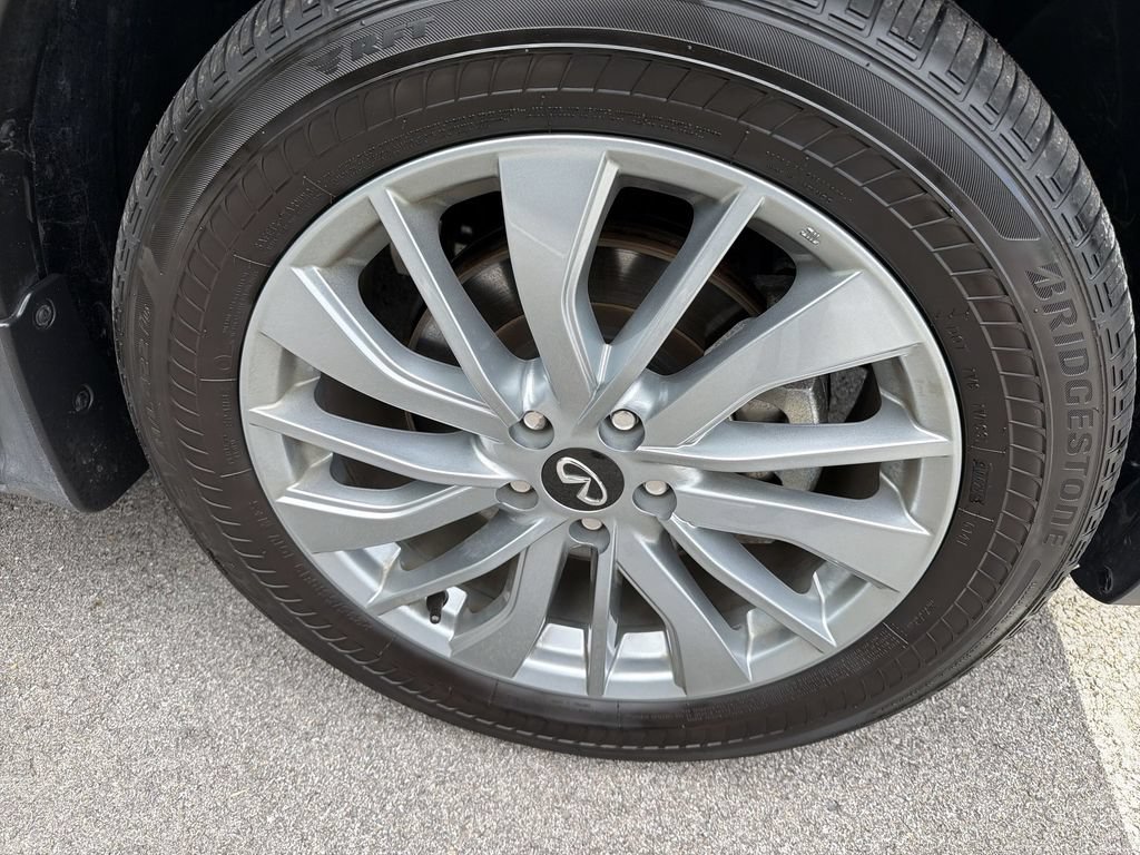 Certified 2025 INFINITI QX50 Pure AWD/4WD image 19