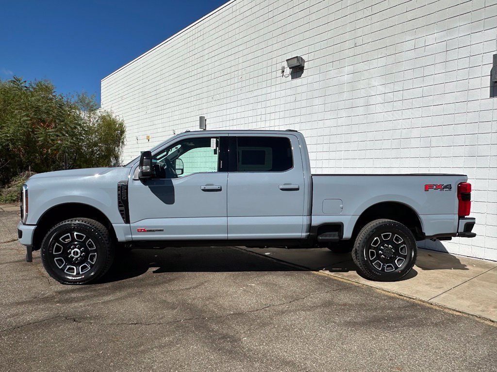 New 2027 Ford F250 Platinum AWD/4WD image 2