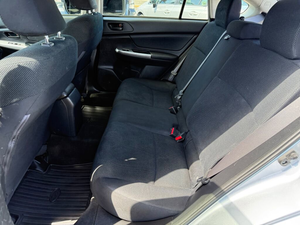 Used 2015 Subaru Impreza 2.0i image 9