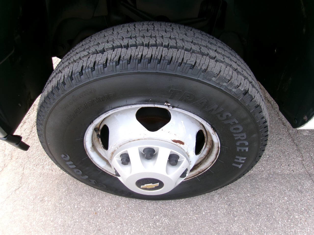 Used 2013 Chevrolet Silverado 3500 W/T w/ Snow Plow Prep Package image 14