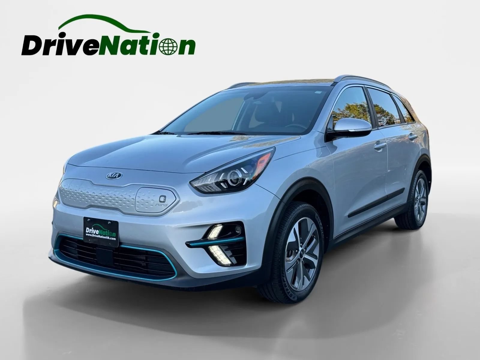 Used 2021 Kia Niro EX w/ Cold Weather Package FWD image 1