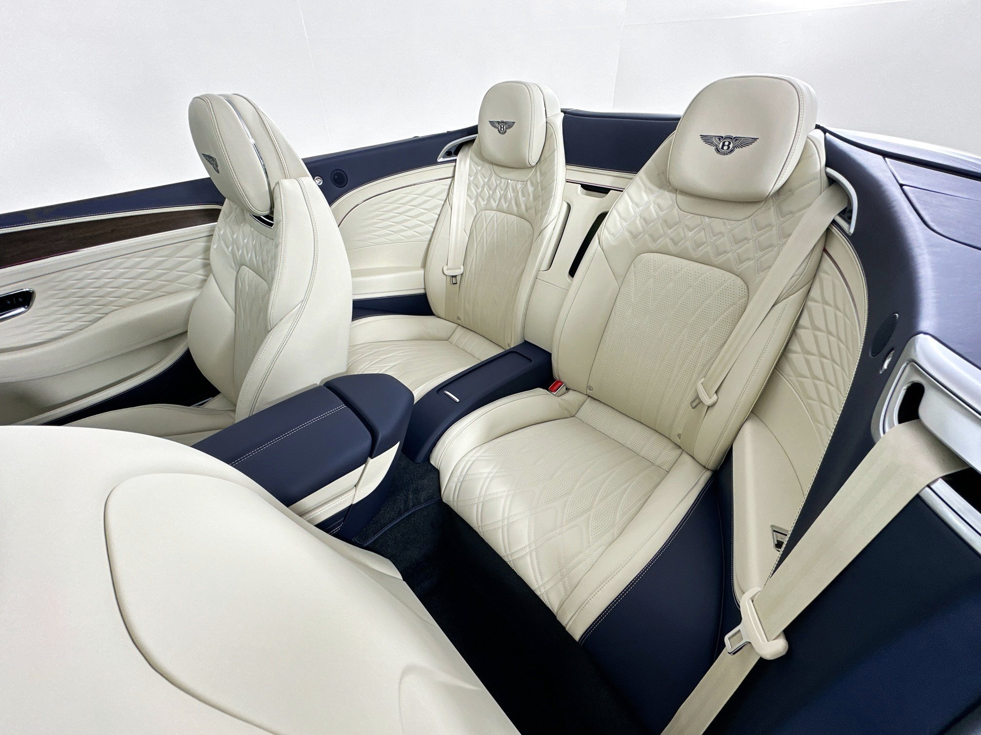 New 2026 Bentley Continental GT AWD/4WD image 22