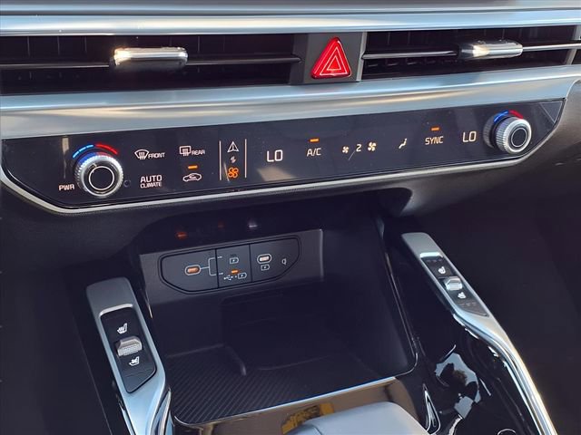 New 2025 Kia Sorento SX image 10