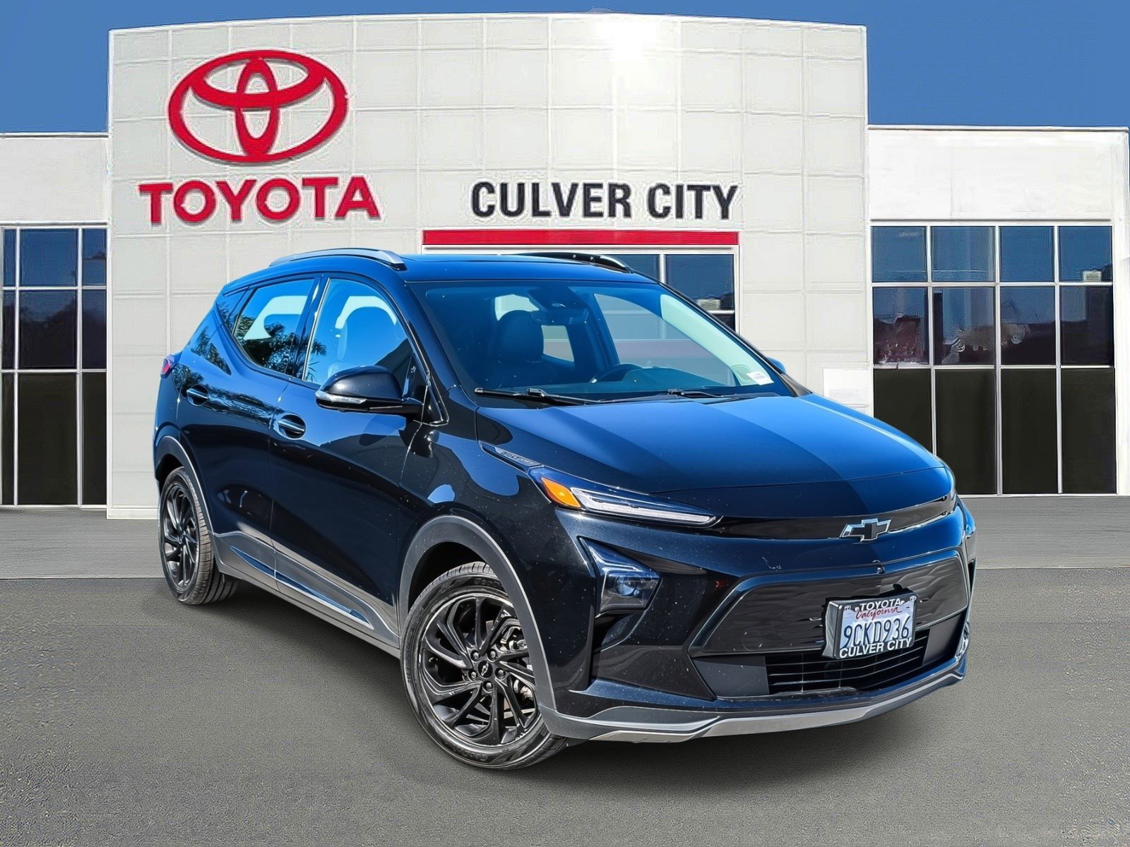 Used 2022 Chevrolet Bolt EUV Premier w/ Sun & Sound Package