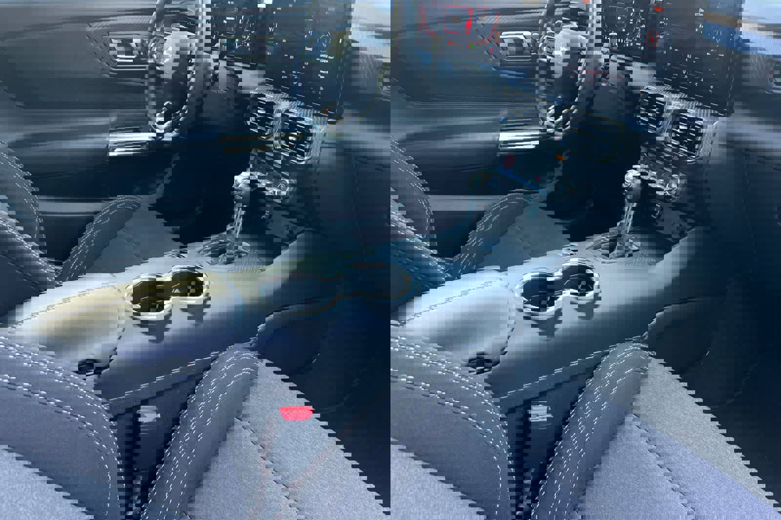 Used 2024 Ford Mustang EcoBoost image 17