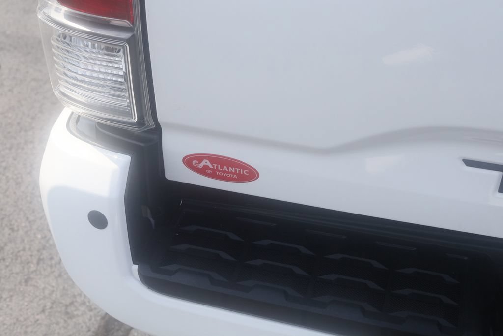 Used 2023 Toyota Tacoma TRD Sport w/ Technology Package AWD/4WD image 31