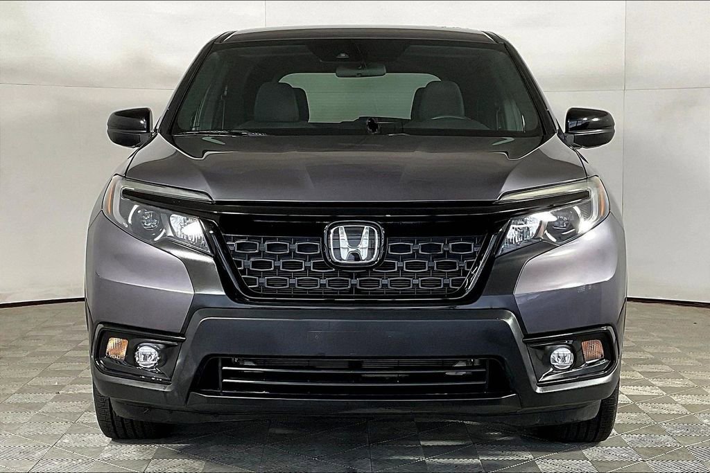 Used 2021 Honda Passport Sport image 2