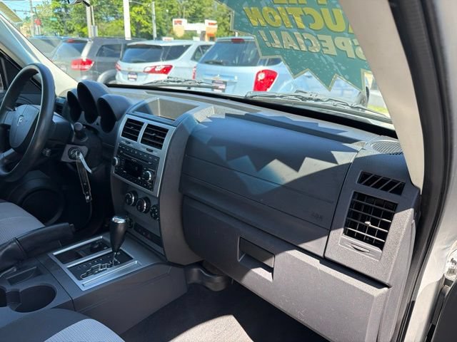 Used 2007 Dodge Nitro SXT AWD/4WD image 21