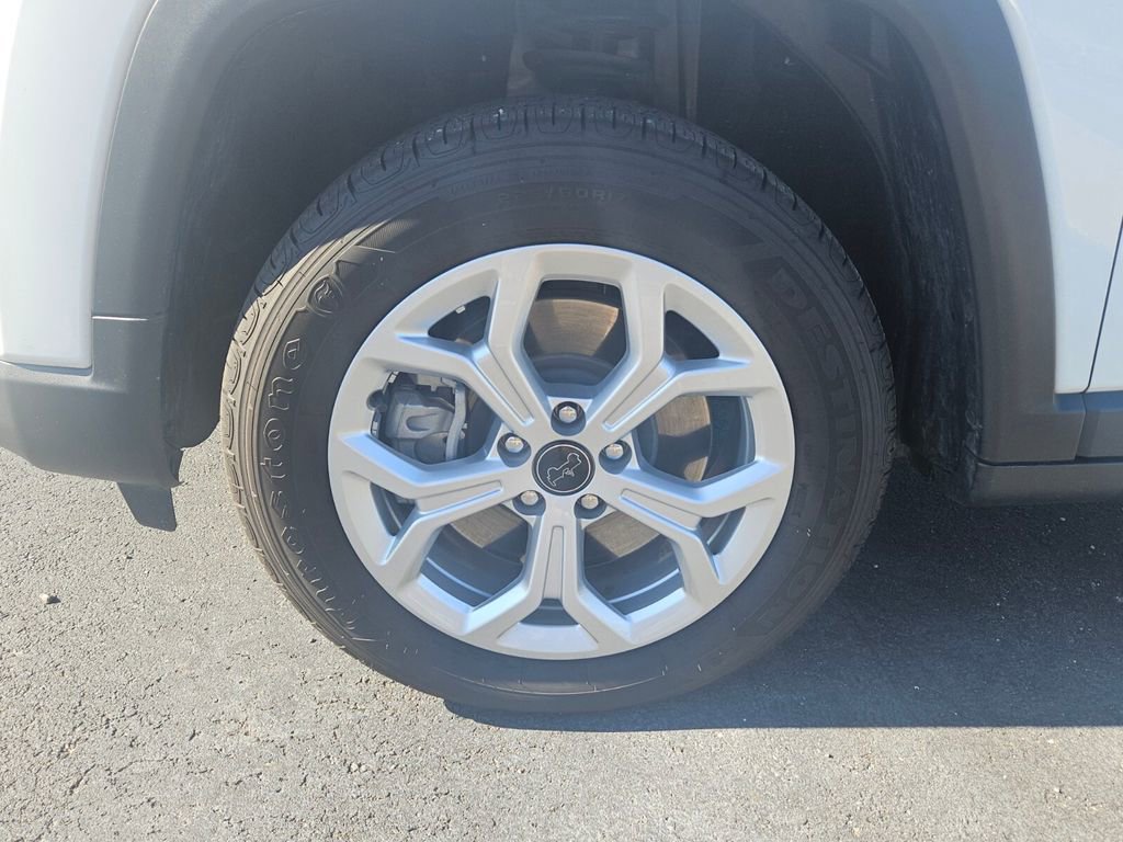 Used 2025 Jeep Compass Sport AWD/4WD image 9