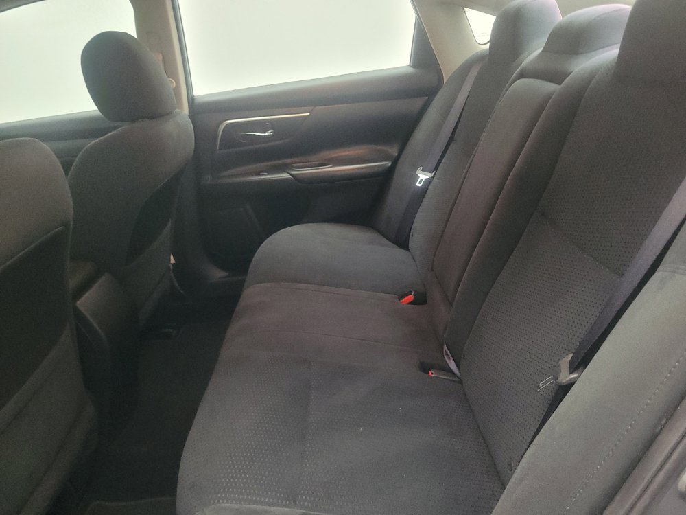Used 2015 Nissan Altima 2.5 SV FWD image 18