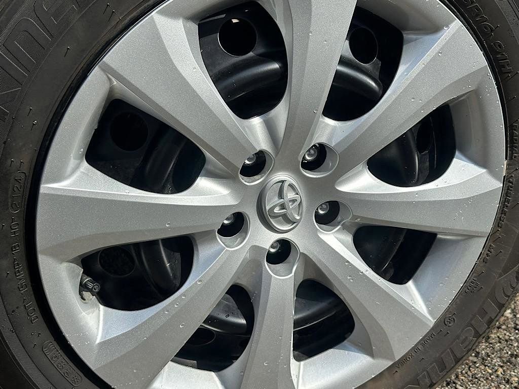 Certified 2024 Toyota Corolla LE image 26