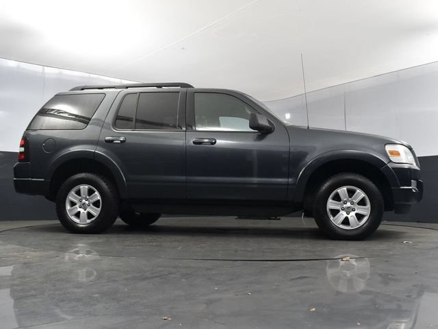 Used 2010 Ford Explorer XLT AWD/4WD image 23