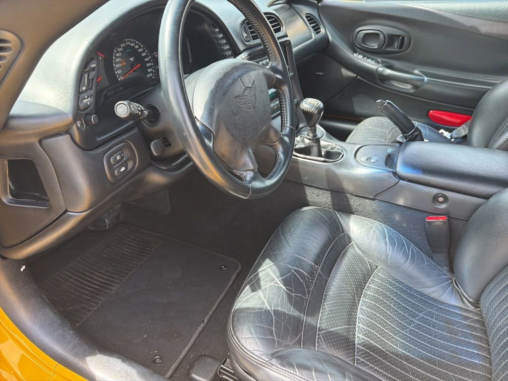 Used 2004 Chevrolet Corvette Convertible w/ Preferred Equipment Group image 8