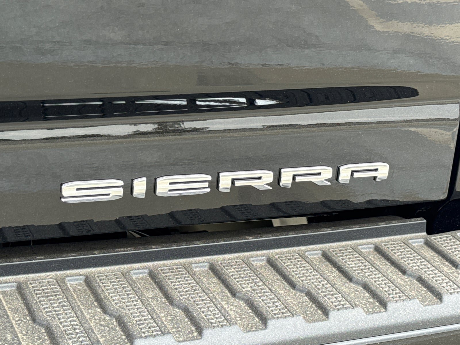New 2026 GMC Sierra 2500 Denali w/ Denali Reserve Package AWD/4WD image 10