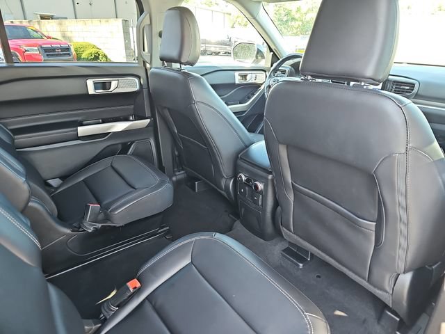 Certified 2023 Ford Explorer XLT w/ Equipment Group 202A AWD/4WD image 11