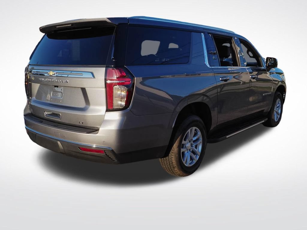 Used 2022 Chevrolet Suburban LT w/ Luxury Package AWD/4WD image 6