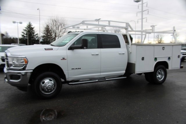 Used 2021 RAM 3500 Big Horn image 4
