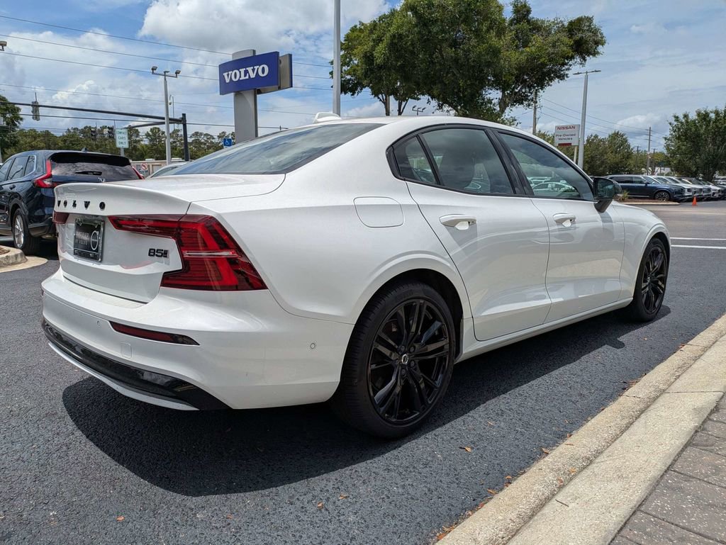 Certified 2023 Volvo S60 B5 Plus w/ Climate Package AWD/4WD image 6