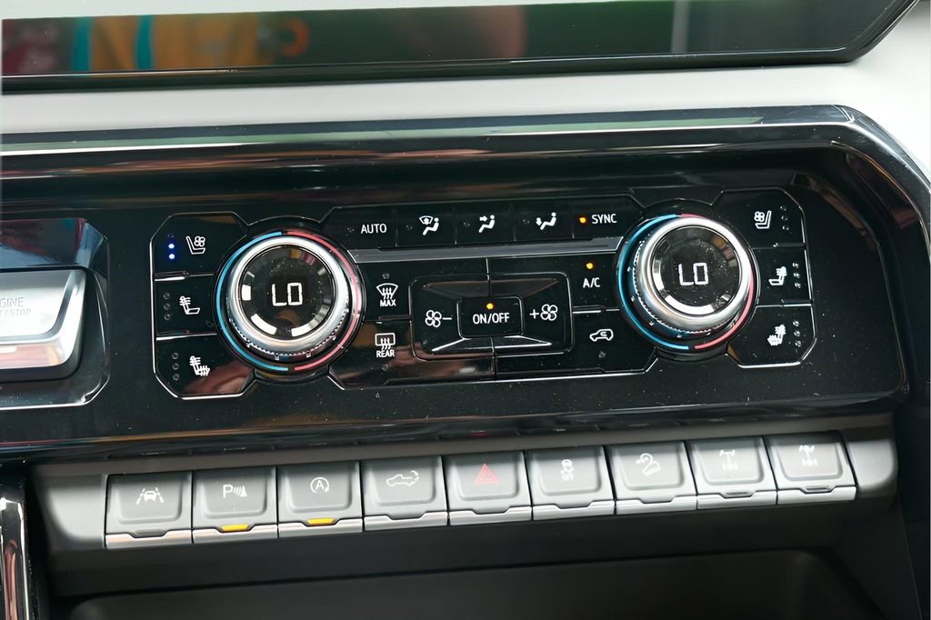 New 2026 GMC Sierra 1500 AT4X image 16