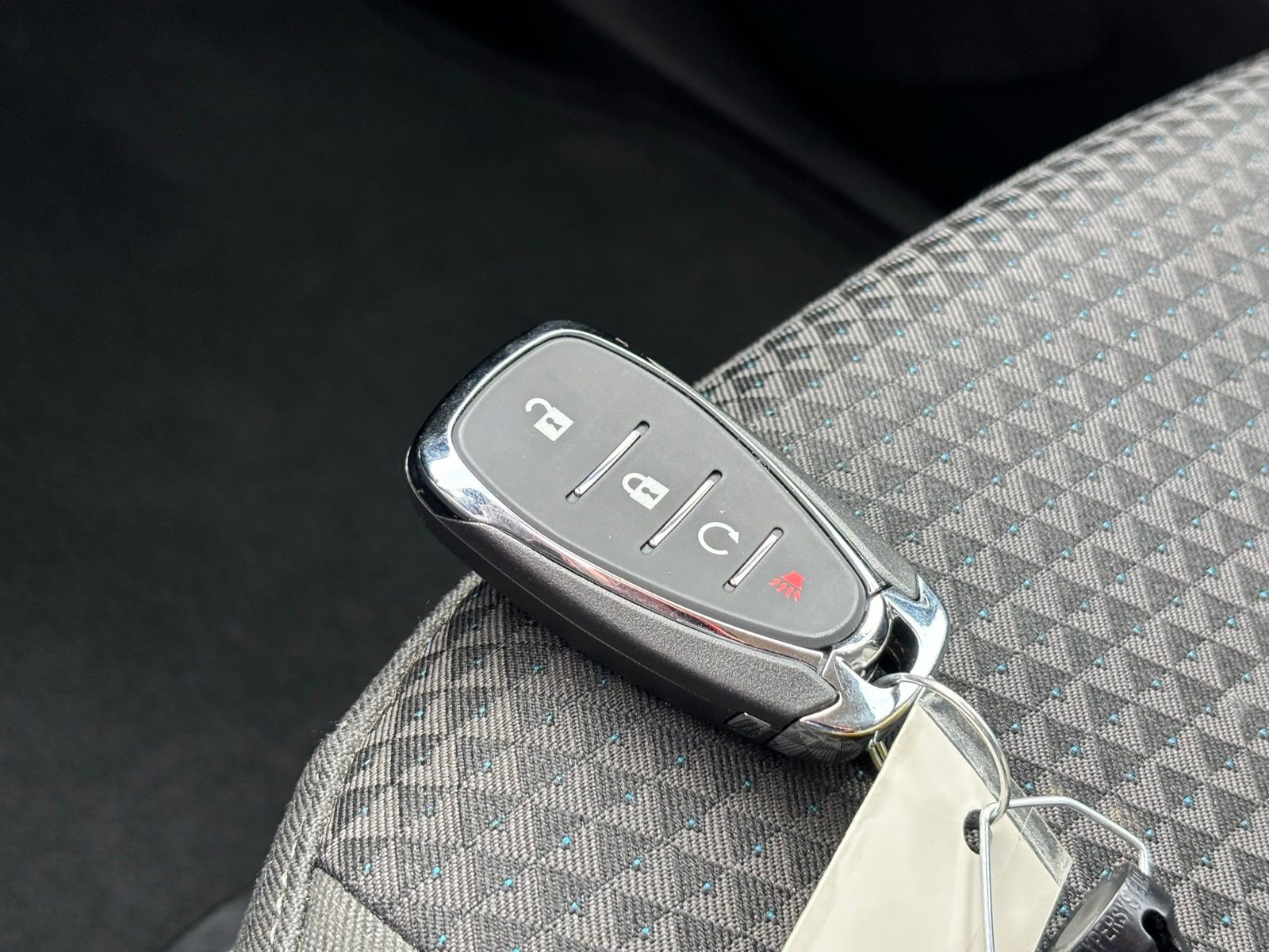 Used 2023 Chevrolet Bolt EUV LT FWD image 26