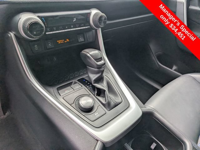 Used 2022 Toyota RAV4 XSE w/ XSE Grade Weather Package AWD/4WD image 22