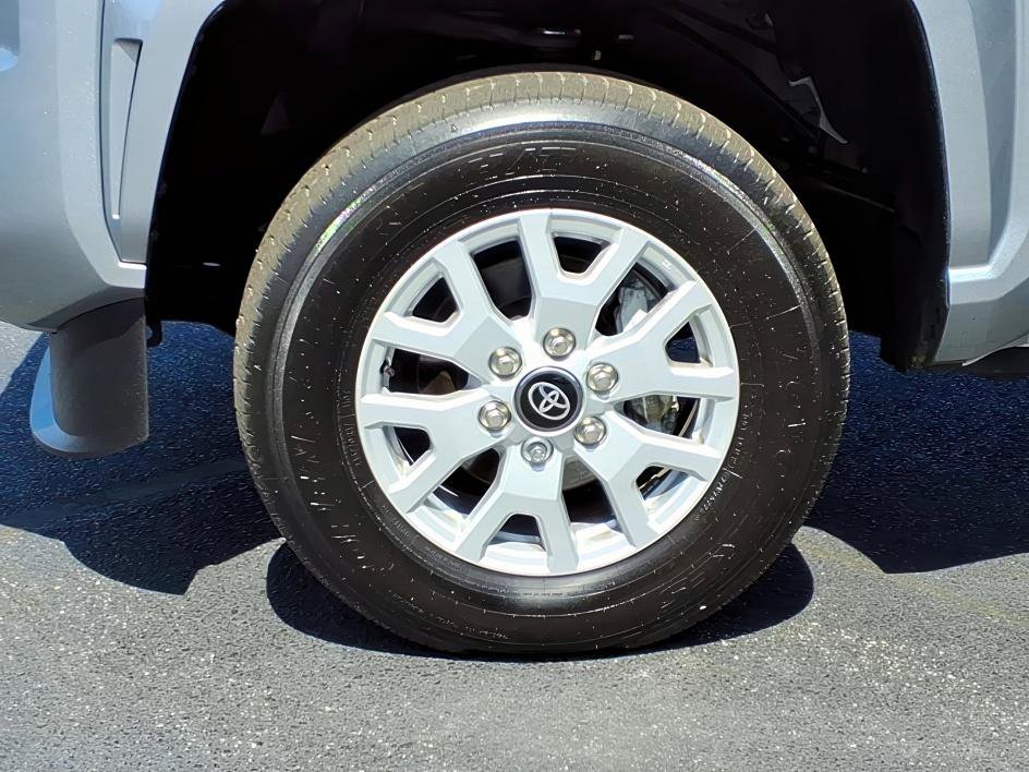 Certified 2024 Toyota Tacoma SR5 w/ SR5 Upgrade Package image 9