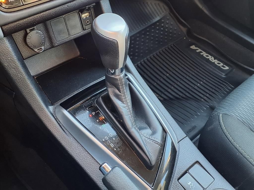 Used 2019 Toyota Corolla L image 23