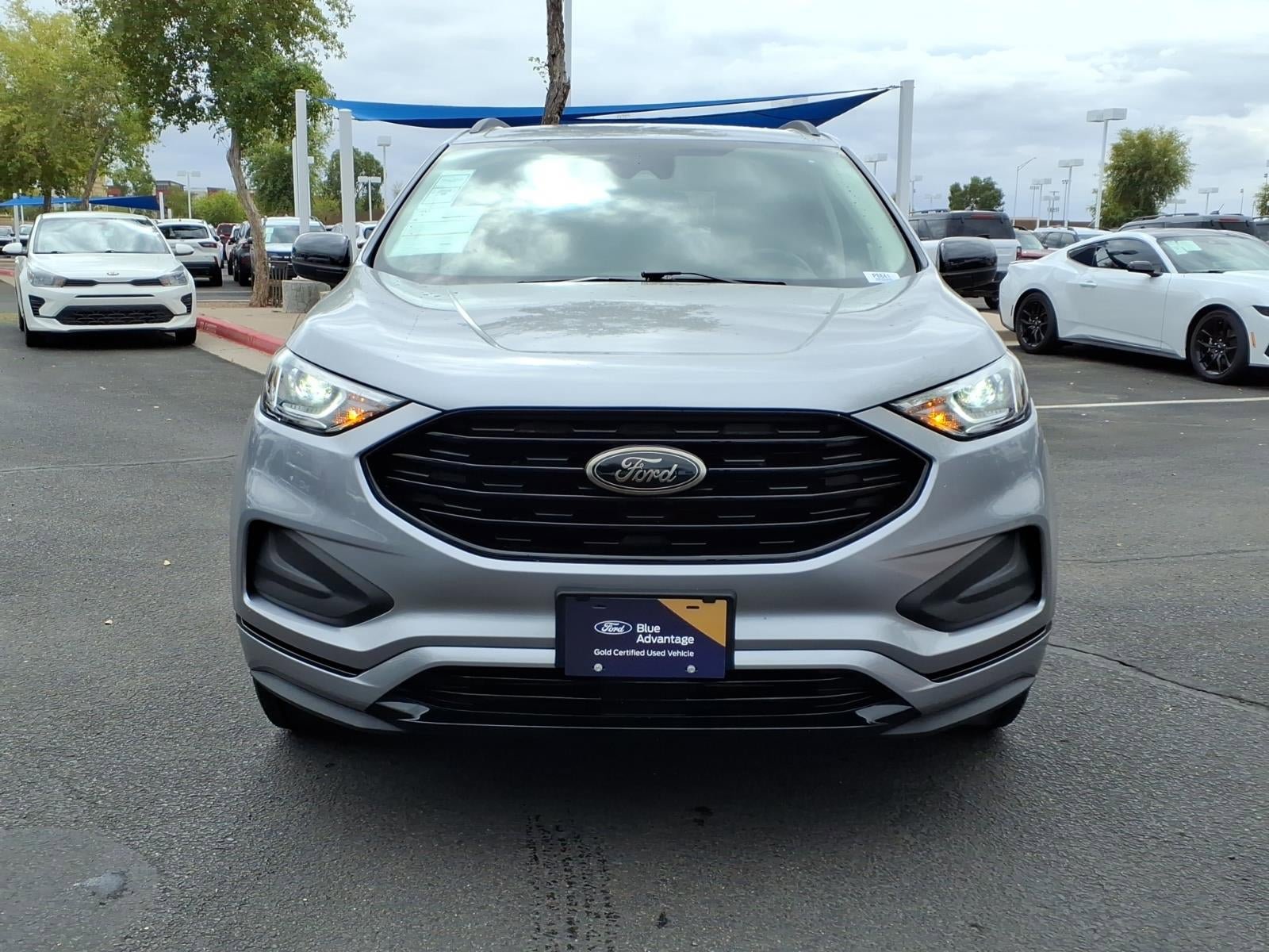 Certified 2022 Ford Edge SE w/ Black Appearance Package image 2
