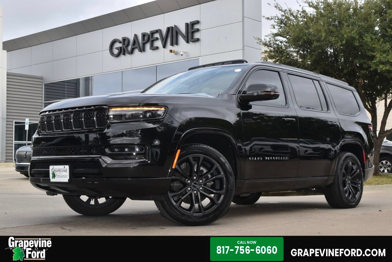 Used 2024 Jeep Grand Wagoneer Series III w/ Rear Seat Video Group 1 AWD/4WD image 1