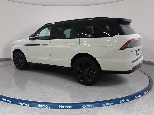 New 2027 Lincoln Navigator Black Label AWD/4WD image 7