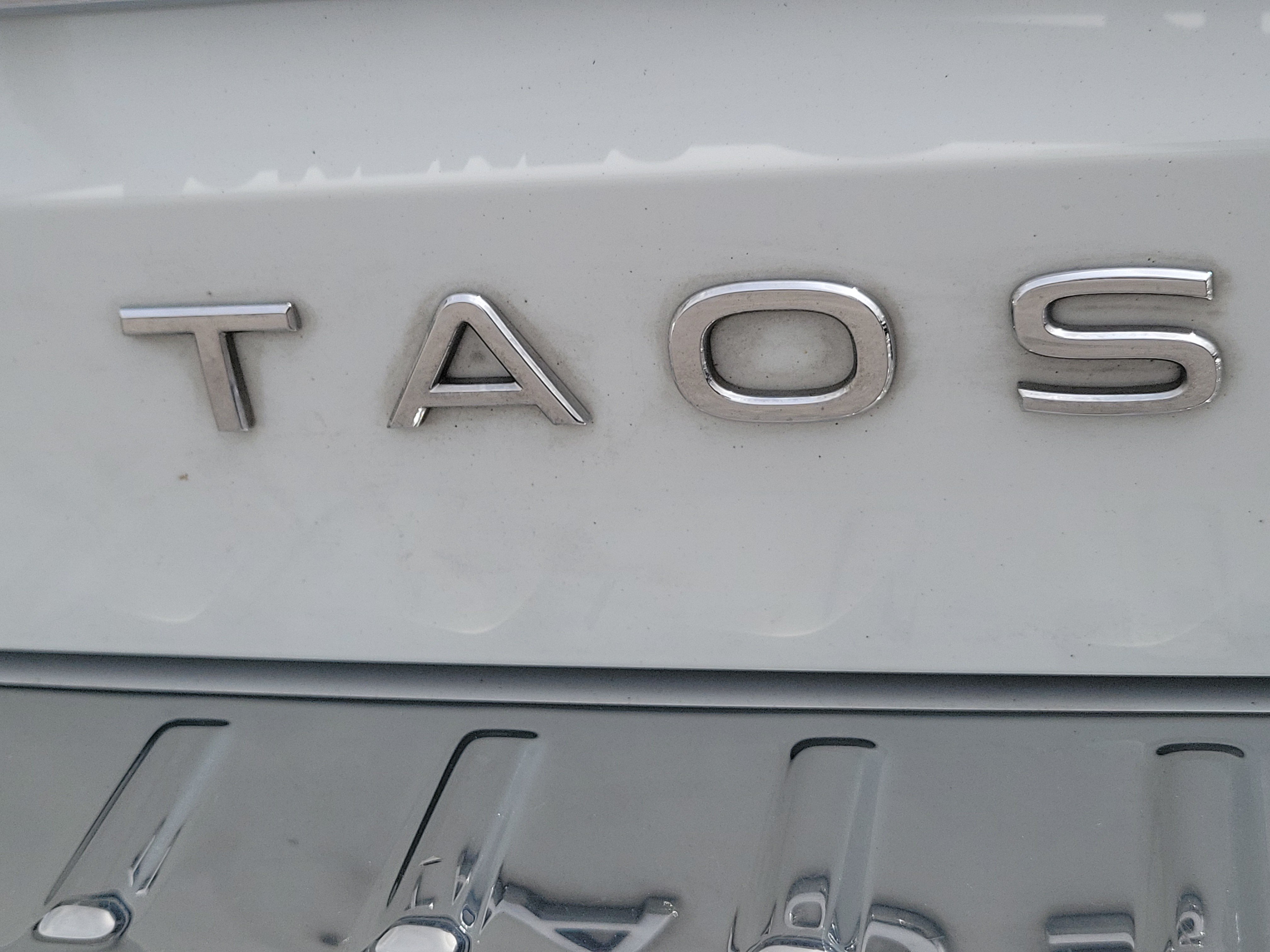 Used 2023 Volkswagen Taos S FWD image 31