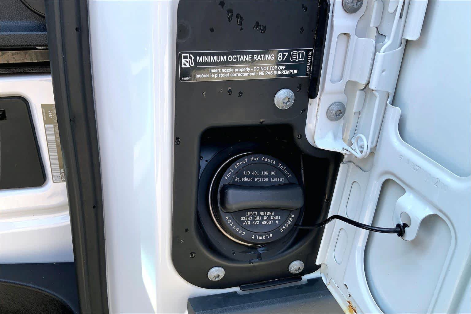 Used 2022 Mercedes-Benz Sprinter 2500 image 22