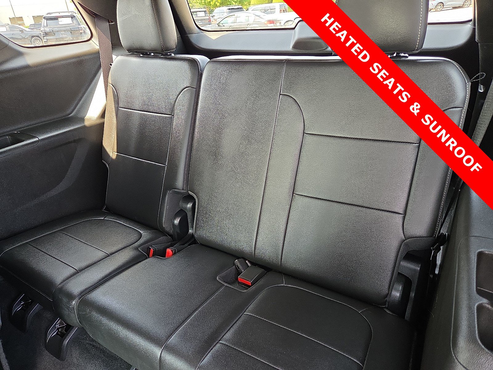 Used 2023 Chevrolet Traverse LT w/ LT Premium Package FWD image 10